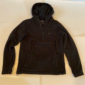 Mens Pullover Jacket. Small